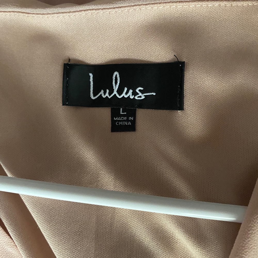 Lulu’s Bridesmaid Dresses! One Large, one Medium. Color: dusty rose.
